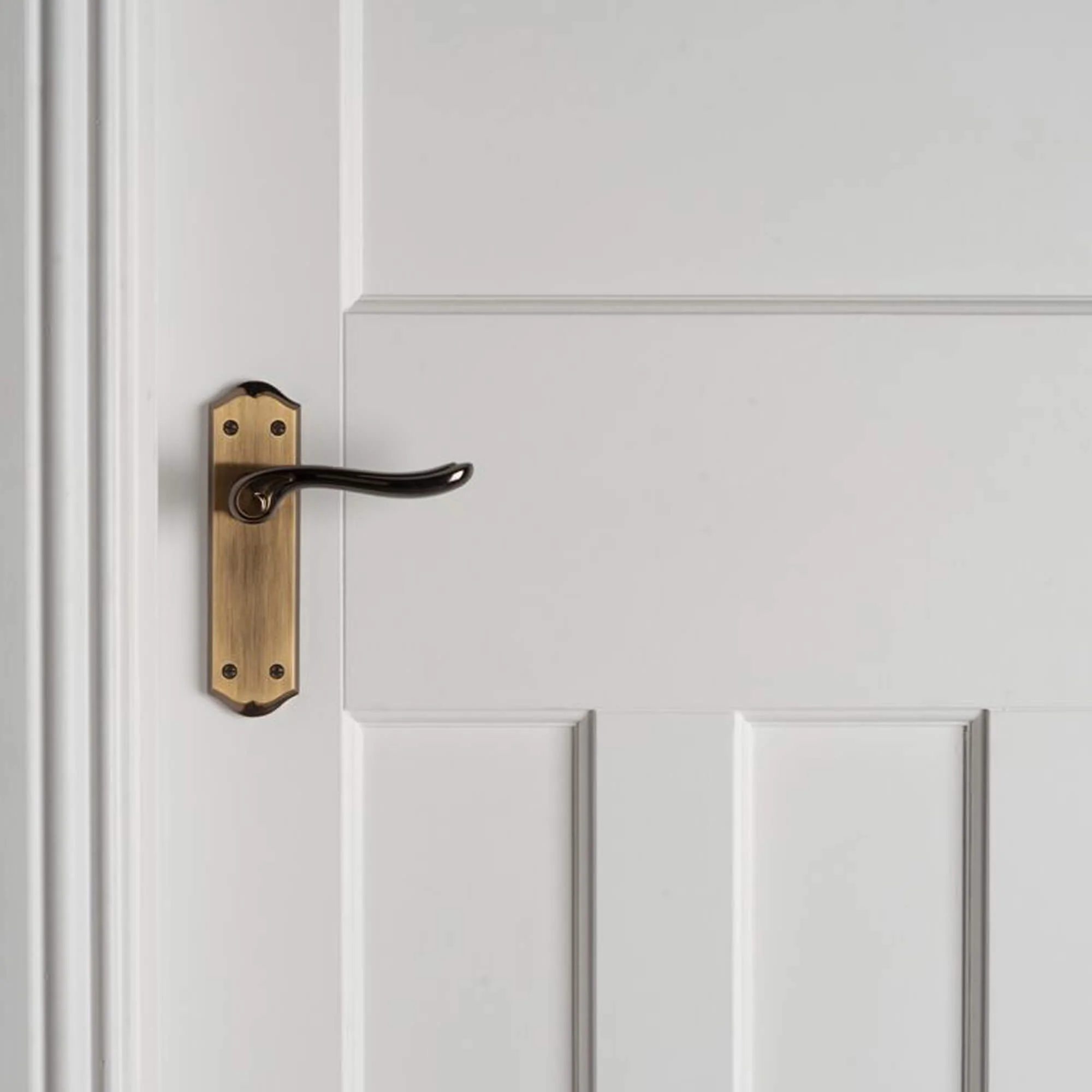 Edwardian White Primed Door (40mm) - Image 5